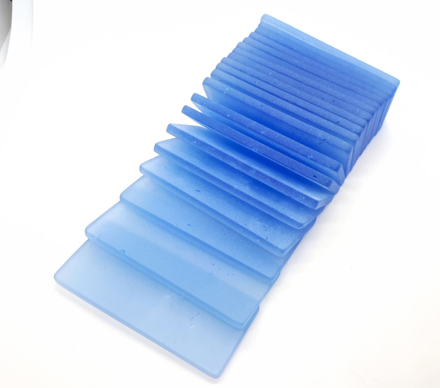 Sky blue sea glass place cards - Set of 20 rectangular tiles