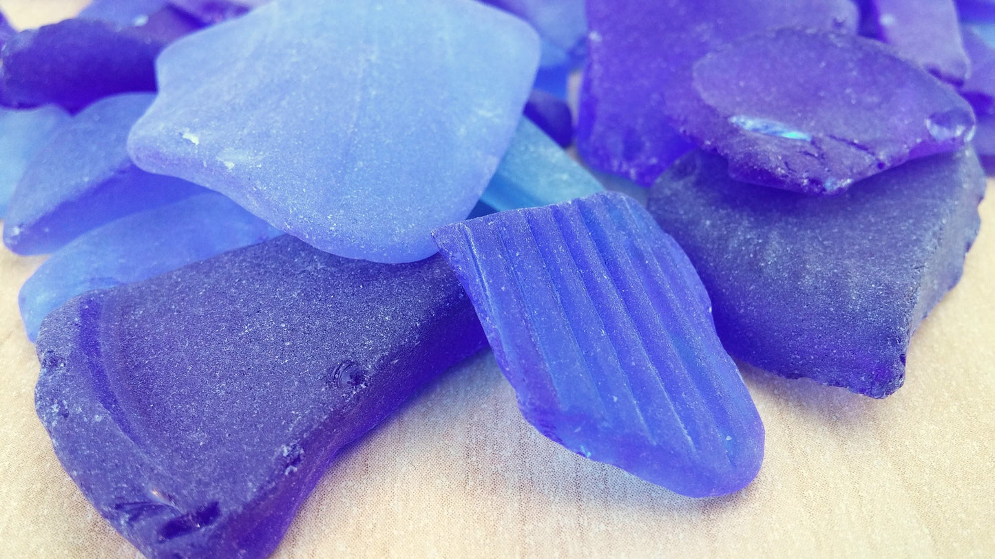 10 Pounds of sea glass - Curved and flat piece - Blue mix