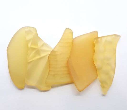 CLEARANCE - 50 Yellow sea glass place cards - Large tumble glass pieces
